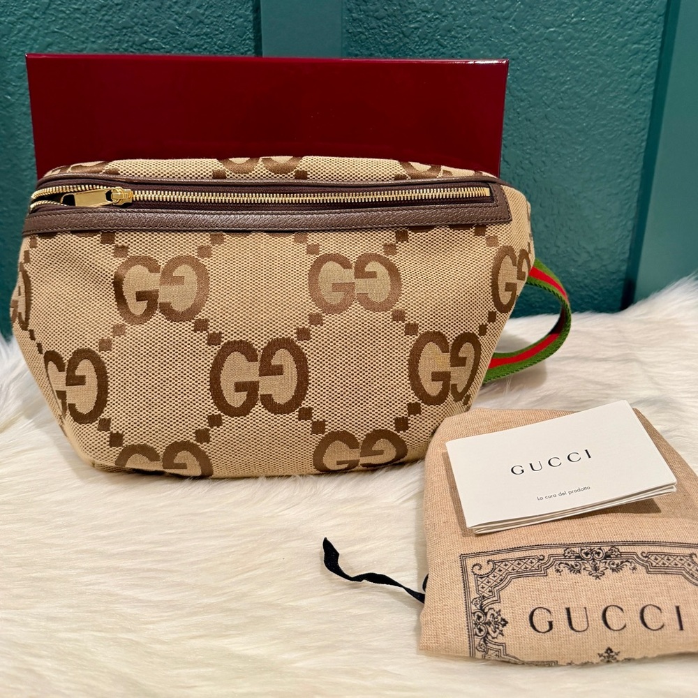 NEW Gucci Jumbo GG Monogram Belt Bag